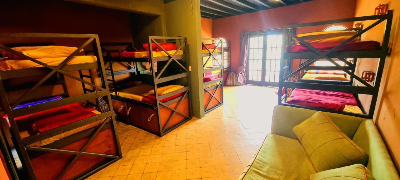 Circo Hostel Asuncion Buitenkant foto